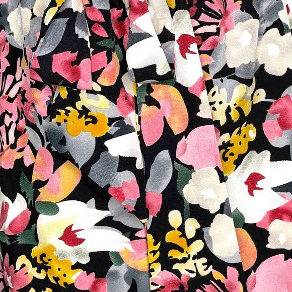 Shein Curve Paperbag Waist Shorts With Tie Bow Floral Size 2XL - Picture 9 of 10